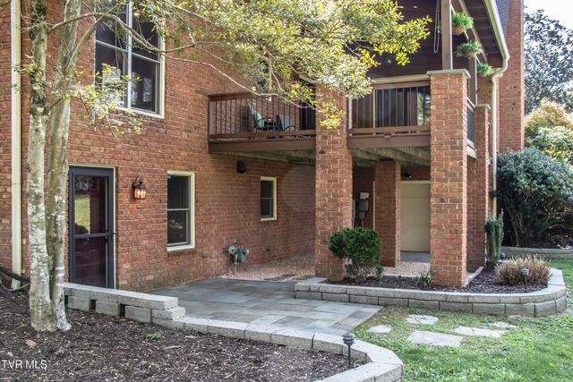 64 Fairway Drive, Bristol, TN 37620