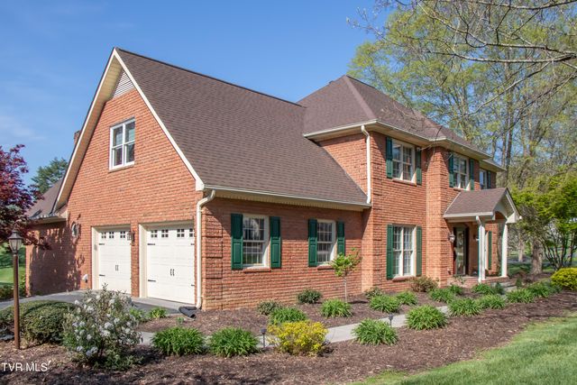 64 Fairway Drive, Bristol, TN 37620