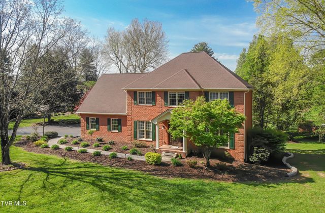 64 Fairway Drive, Bristol, TN 37620