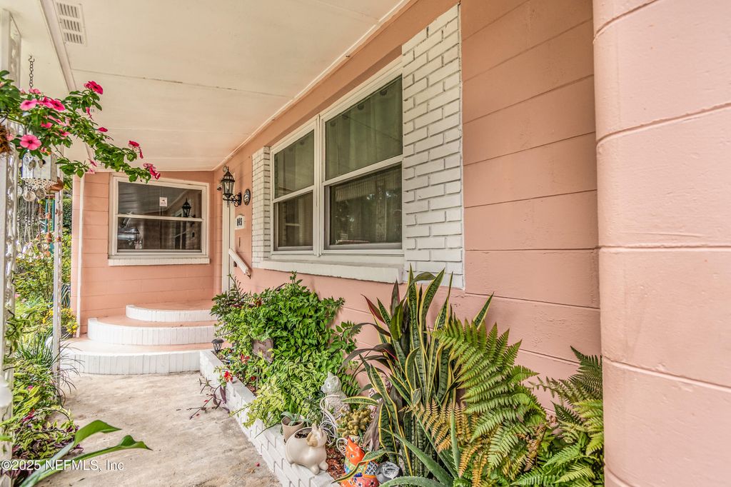 145 N ORANGE Street, Starke, FL 32091