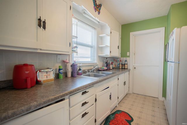 1633 N New York Avenue, Muncie, IN 47304