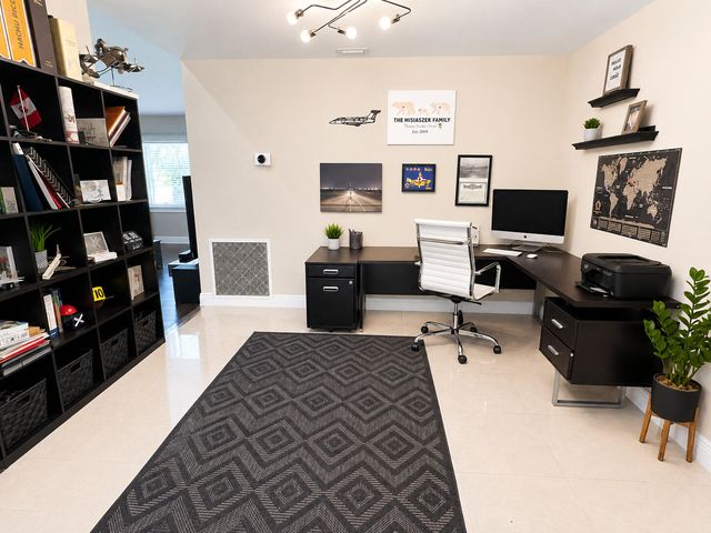 10601 NW 7TH Place, Coral Springs, FL 33071