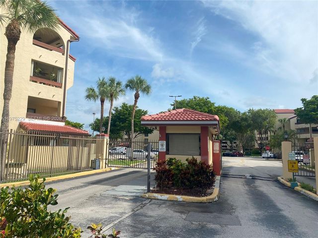 8830 SW 123rd Ct I305, Miami, FL 33186