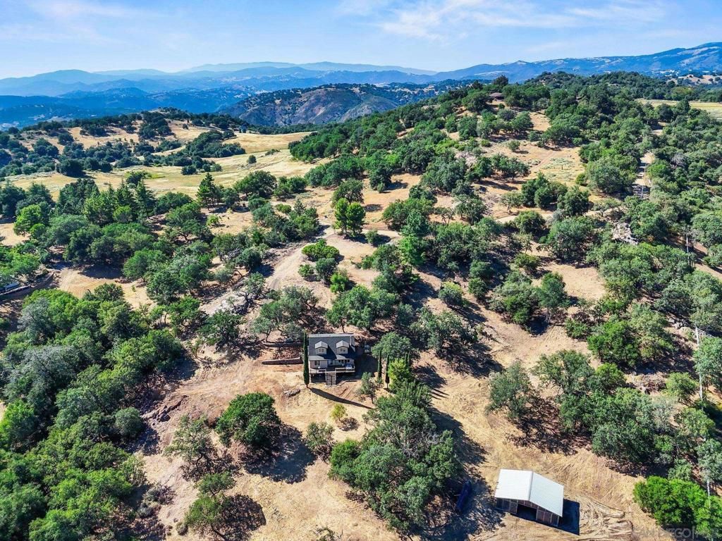 Image 16 of property listing at 4651 Eagle Peak Rd, Julian, CA 92036