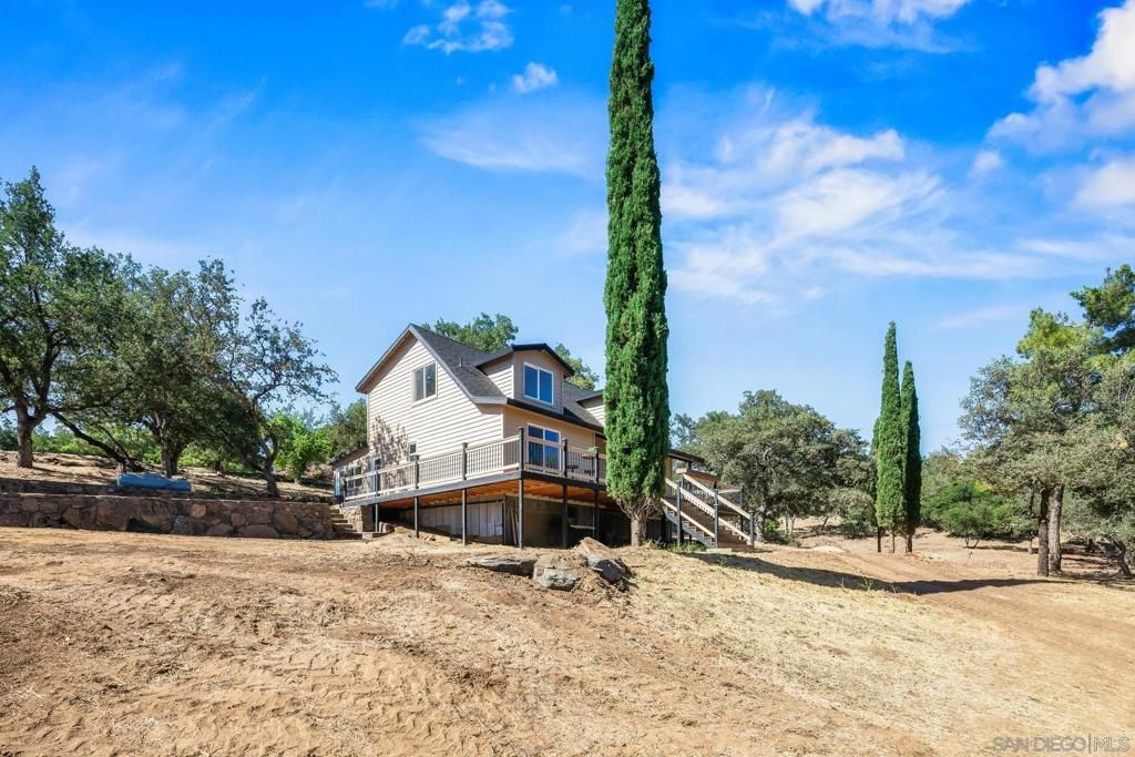 Image 4 of property listing at 4651 Eagle Peak Rd, Julian, CA 92036