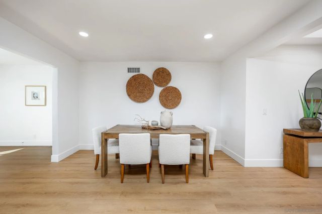 10935 Avenida Del Gato, San Diego, CA 92126