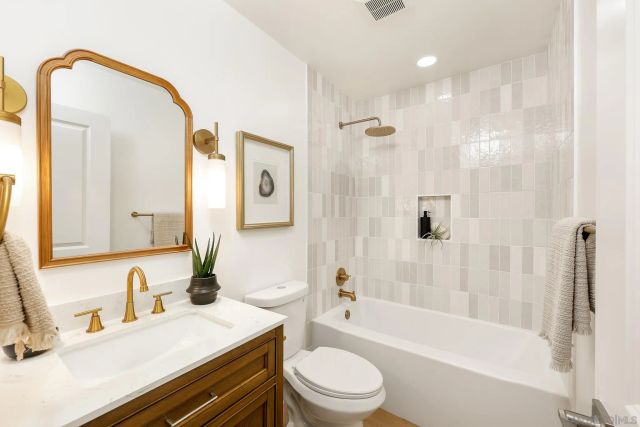 10935 Avenida Del Gato, San Diego, CA 92126