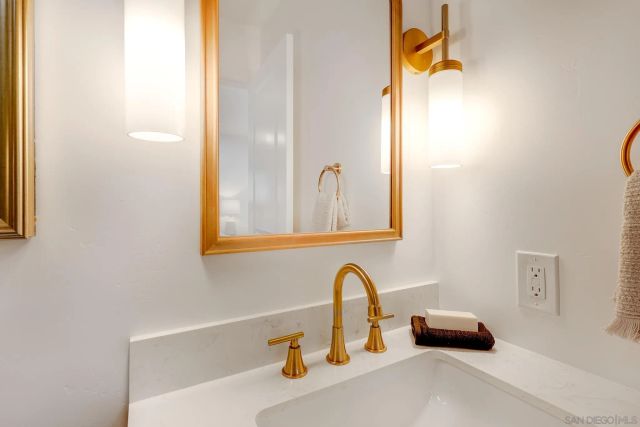 10935 Avenida Del Gato, San Diego, CA 92126