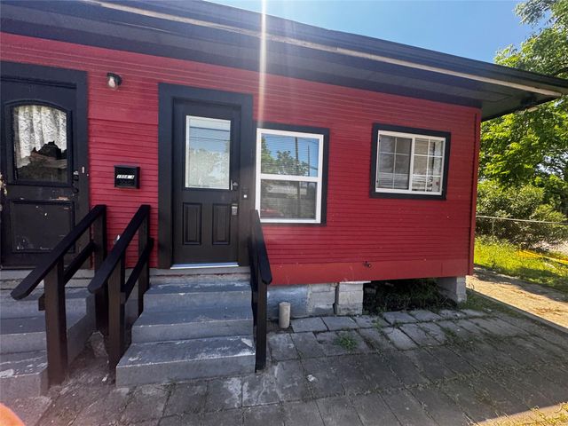 1504 Luzon Street A, Houston, TX 77009