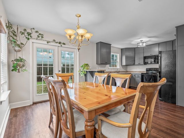 99 Cochise Street, Crawfordville, FL 32327