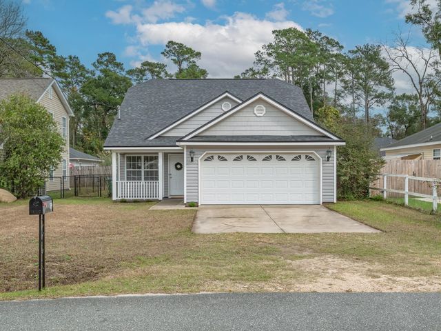 99 Cochise Street, Crawfordville, FL 32327