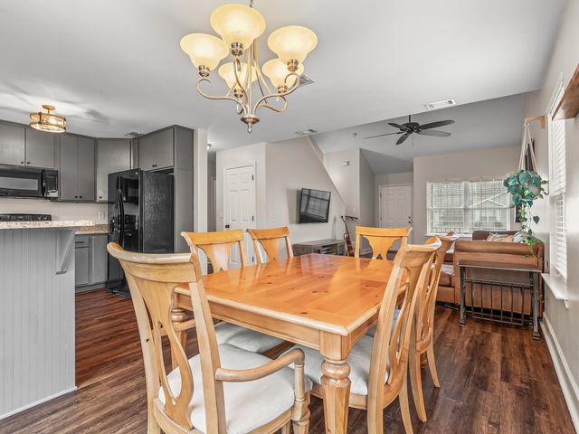 99 Cochise Street, Crawfordville, FL 32327