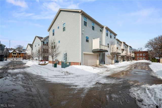 1397 Annette Court, Lakewood, OH 44107