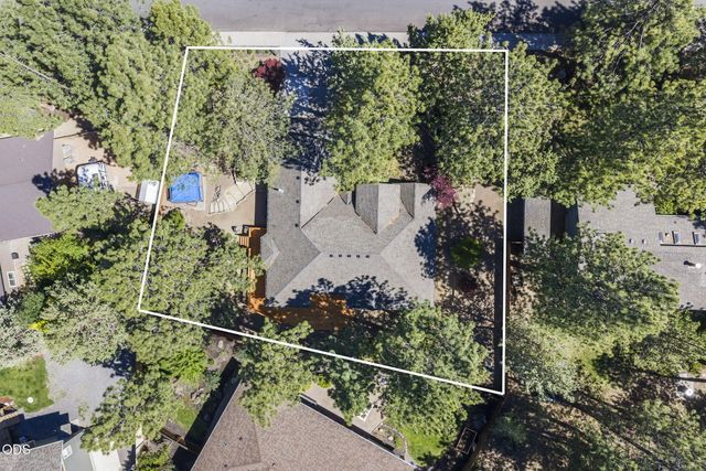 2651 NW Nordic Avenue, Bend, OR 97703