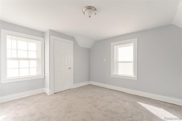 207 Oliver Street, Pontiac, MI 48342