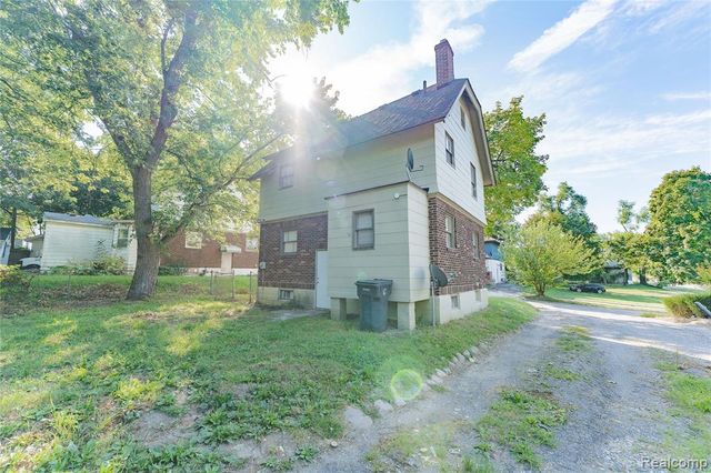 207 Oliver Street, Pontiac, MI 48342
