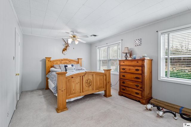 915 CROWELL ROAD, Eros, LA 71238