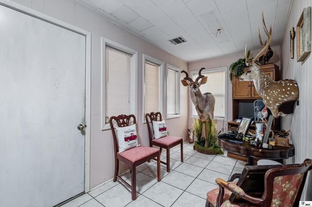 915 CROWELL ROAD, Eros, LA 71238