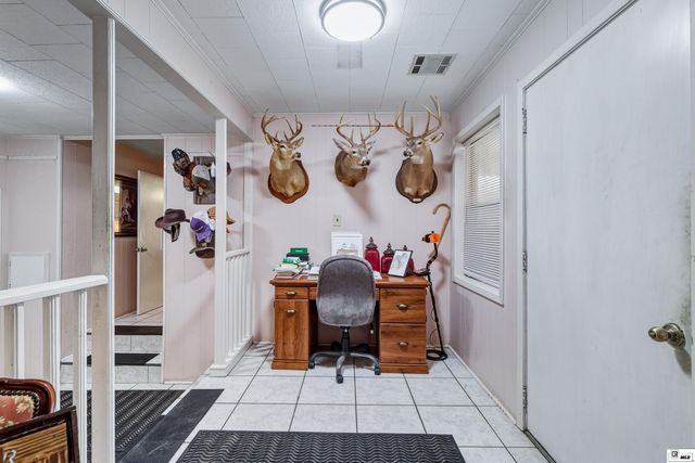 915 CROWELL ROAD, Eros, LA 71238