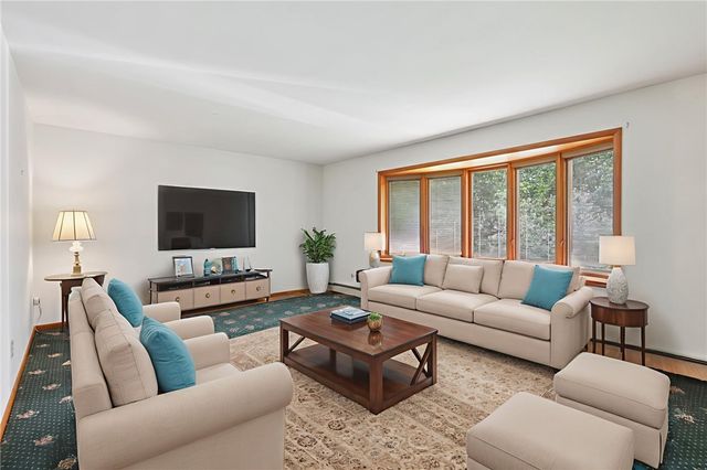 100 Joshua Drive, Lancaster Twp, PA 16037