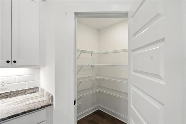 211 RACHEL Lane, Hartwell, GA 30643