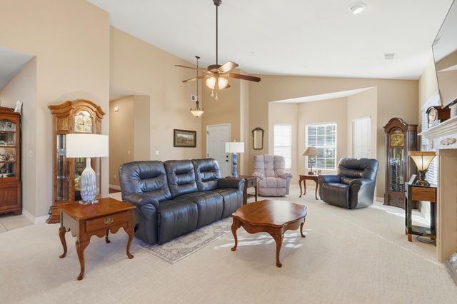 210 Rue De Villas Circle, Branson, MO 65616