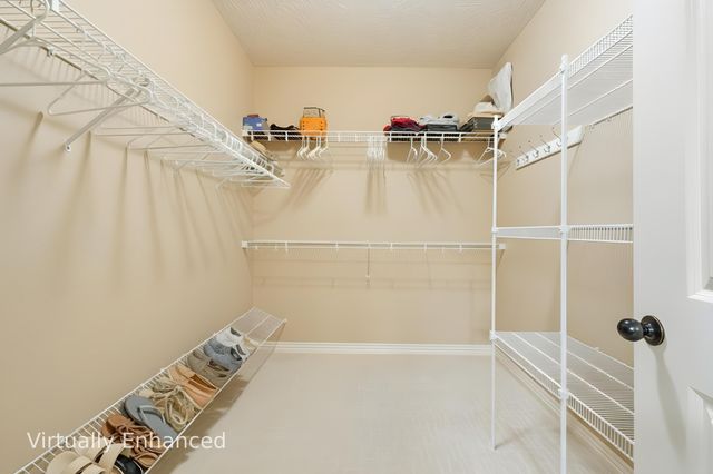 210 Rue De Villas Circle, Branson, MO 65616