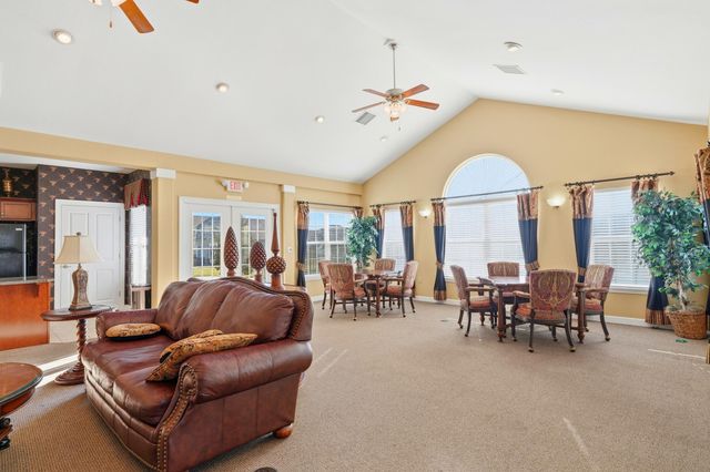 210 Rue De Villas Circle, Branson, MO 65616