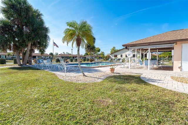 213 HIGH POINT DRIVE 213B, Englewood, FL 34223