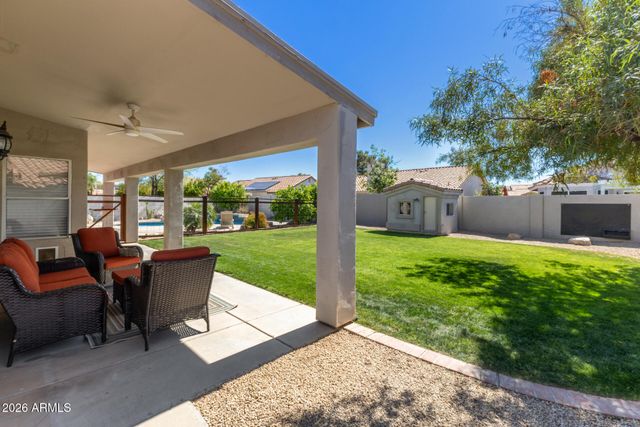7247 W LOS GATOS Drive, Glendale, AZ 85310