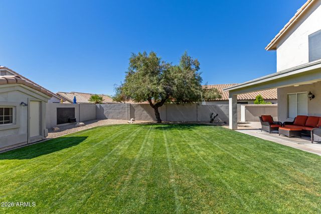 7247 W LOS GATOS Drive, Glendale, AZ 85310
