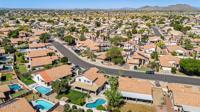 7247 W LOS GATOS Drive, Glendale, AZ 85310