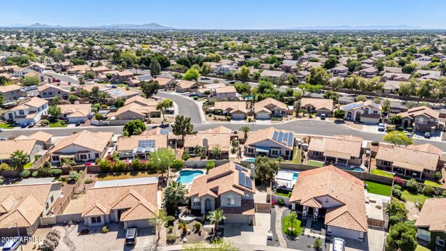7247 W LOS GATOS Drive, Glendale, AZ 85310
