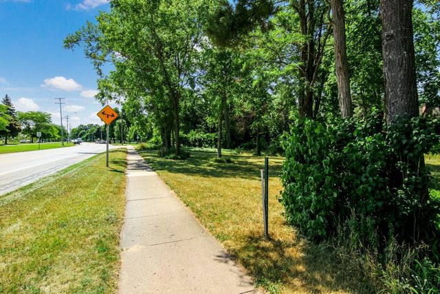 1123 Bay Street, Traverse City, MI 49684