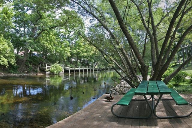 1123 Bay Street, Traverse City, MI 49684