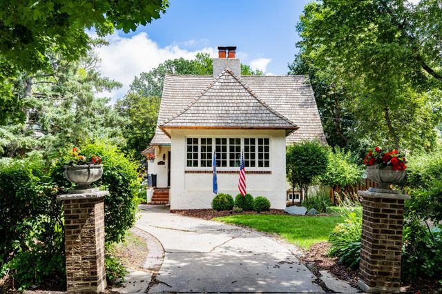 1125 5th Street N, Fargo, ND 58102