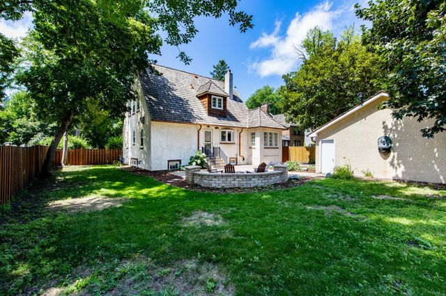 1125 5th Street N, Fargo, ND 58102