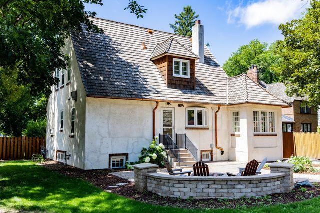 1125 5th Street N, Fargo, ND 58102