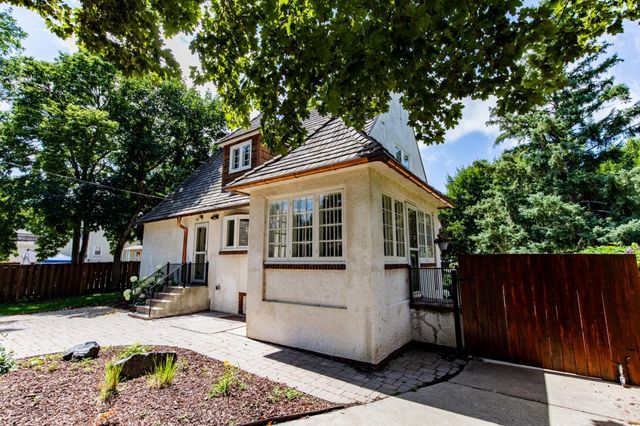 1125 5th Street N, Fargo, ND 58102