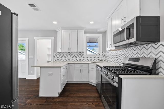 27 King Pl, Belleville Twp., NJ 07109