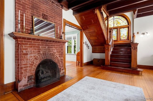 70 College Street, Kirkland, NY 13323