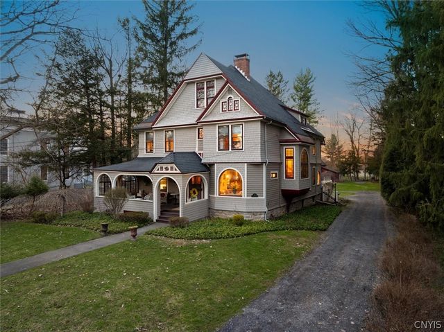 70 College Street, Kirkland, NY 13323