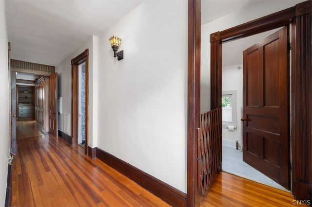 70 College Street, Kirkland, NY 13323