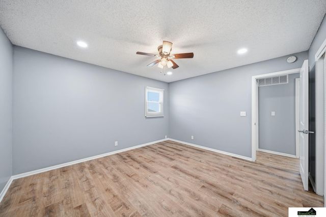 5831 Queens Drive, Lincoln, NE 68516