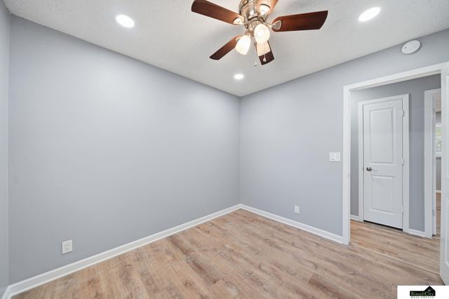 5831 Queens Drive, Lincoln, NE 68516