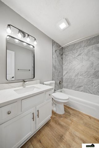 5831 Queens Drive, Lincoln, NE 68516