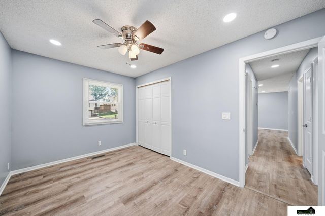 5831 Queens Drive, Lincoln, NE 68516