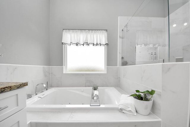 2102 Road 660, Dayton, TX 77535