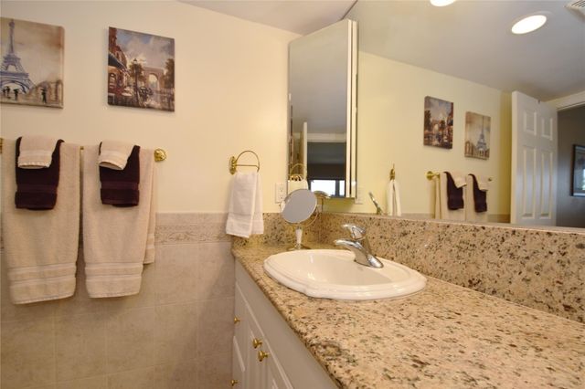 3111 NE 51st Street 405c, Fort Lauderdale, FL 33308