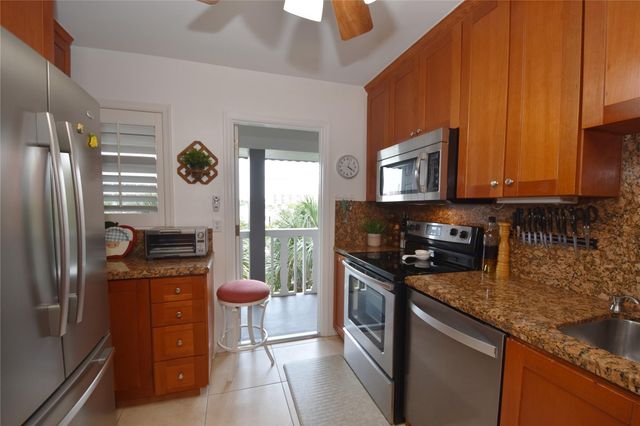 3111 NE 51st Street 405c, Fort Lauderdale, FL 33308